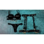 Ophelia's Dream Lingerie - Suspender black gold set