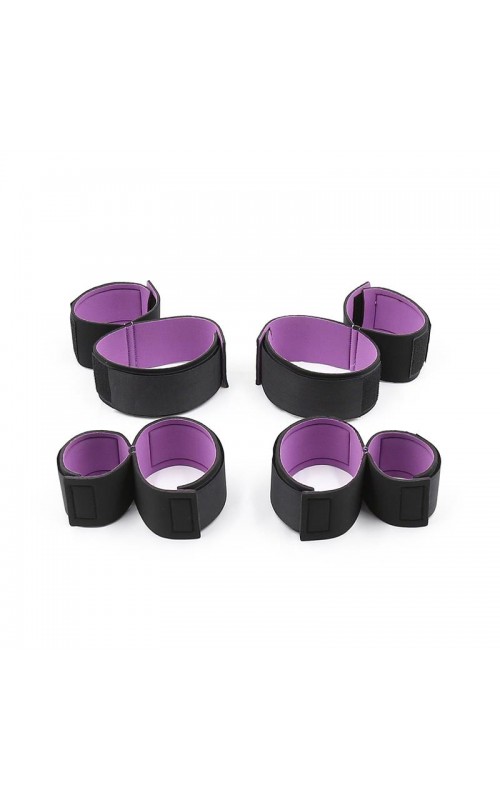 Set of restraints with handcuffs and Anklecuffs Adjustable	