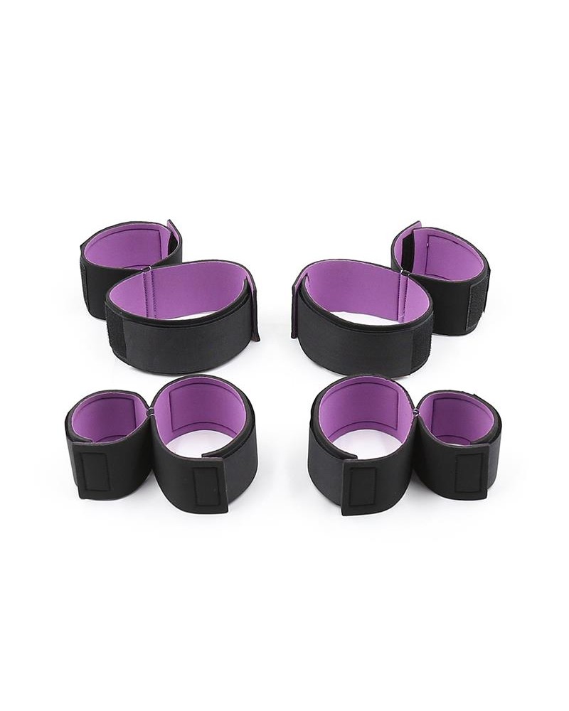 Set of restraints with handcuffs and Anklecuffs Adjustable Set of restraints with handcuffs and Anklecuffs Adjustable