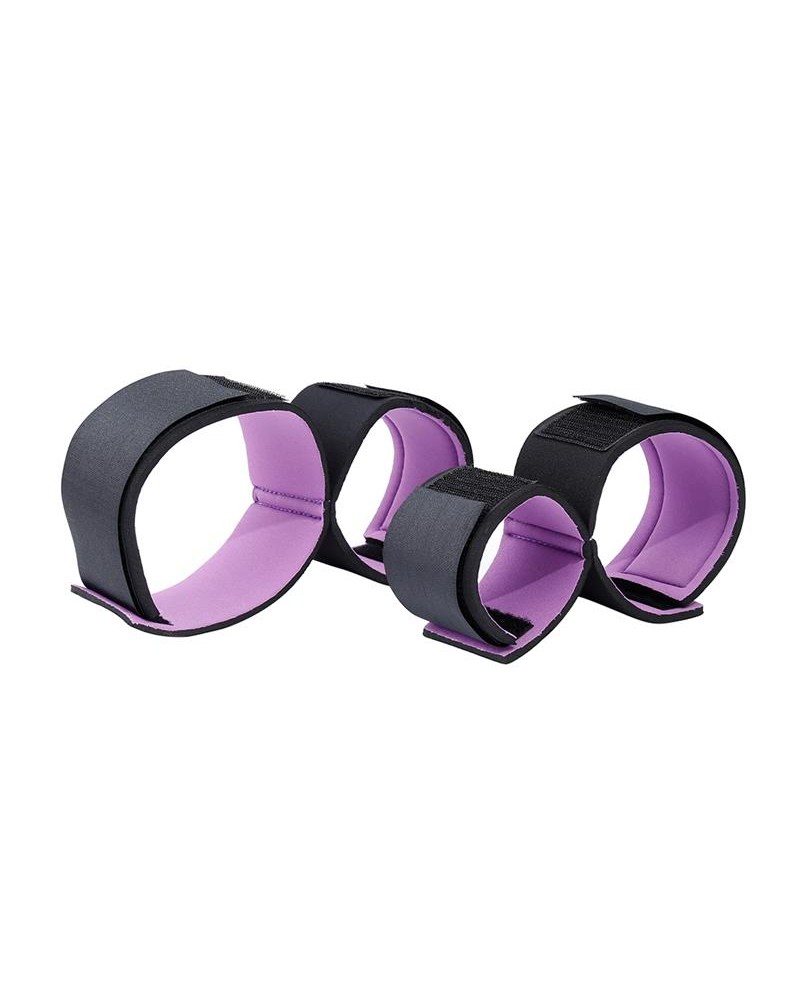 Set of restraints with handcuffs and Anklecuffs Adjustable Set of restraints with handcuffs and Anklecuffs Adjustable