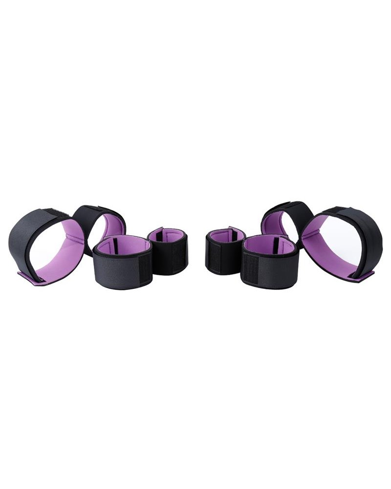 Set of restraints with handcuffs and Anklecuffs Adjustable Set of restraints with handcuffs and Anklecuffs Adjustable
